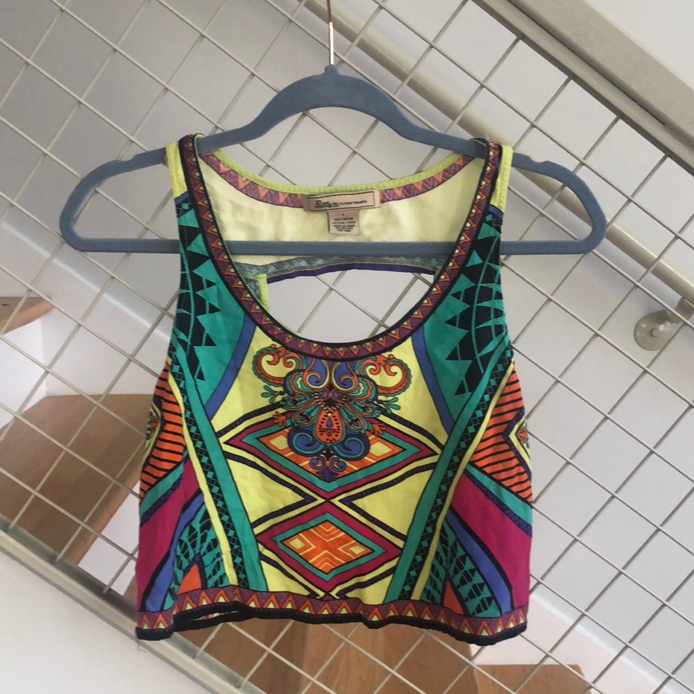 Vibrant women’s crop top